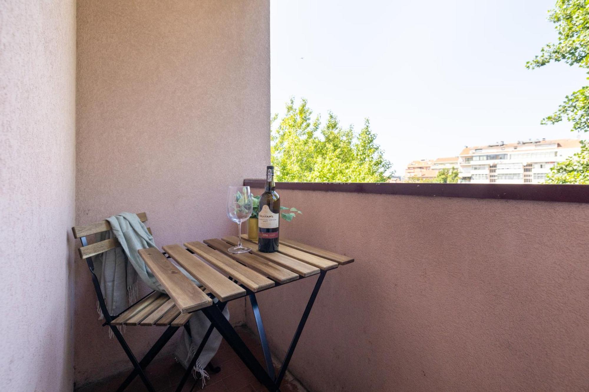 Boavista Premium With Ac, Terrace- Parking ,Supermarket And Metro T3 Apartment Porto Bagian luar foto
