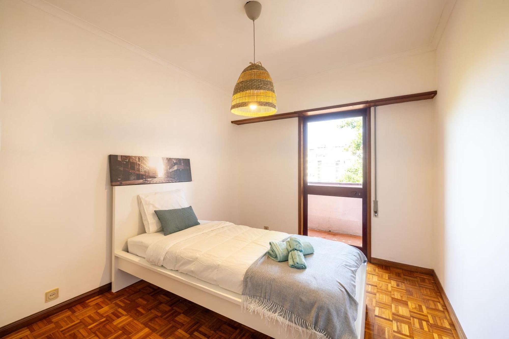 Boavista Premium With Ac, Terrace- Parking ,Supermarket And Metro T3 Apartment Porto Bagian luar foto